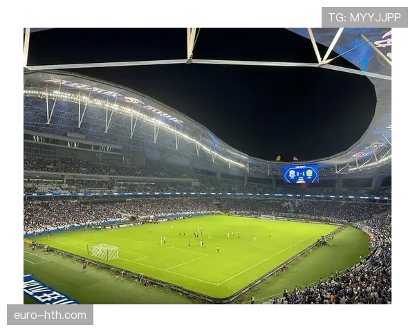 英超传奇迭戈·科斯塔重返绿茵场,状态回暖引球迷热切期待 英超传奇迭戈·科斯塔重返绿茵场,状态回暖引球迷热切期待