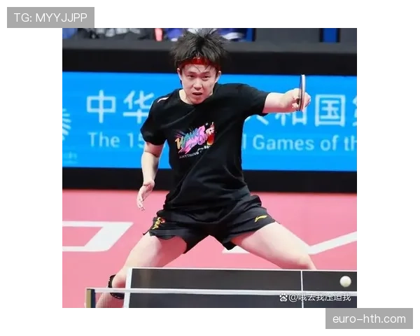 王楚钦走进便利店那一刻，我差点忘了他能把球拍当提款机